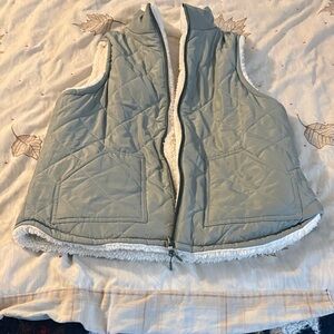 Maurice’s reversible vest